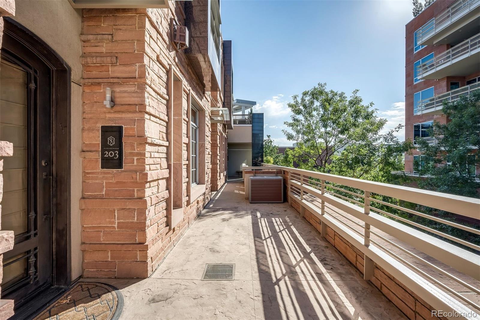 105 N Fillmore Street Unit: 203