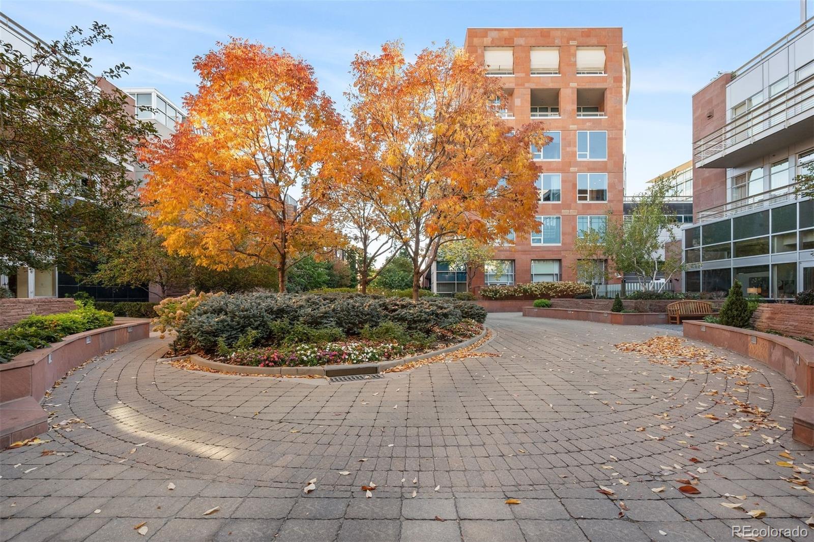 105 N Fillmore Street Unit: 203