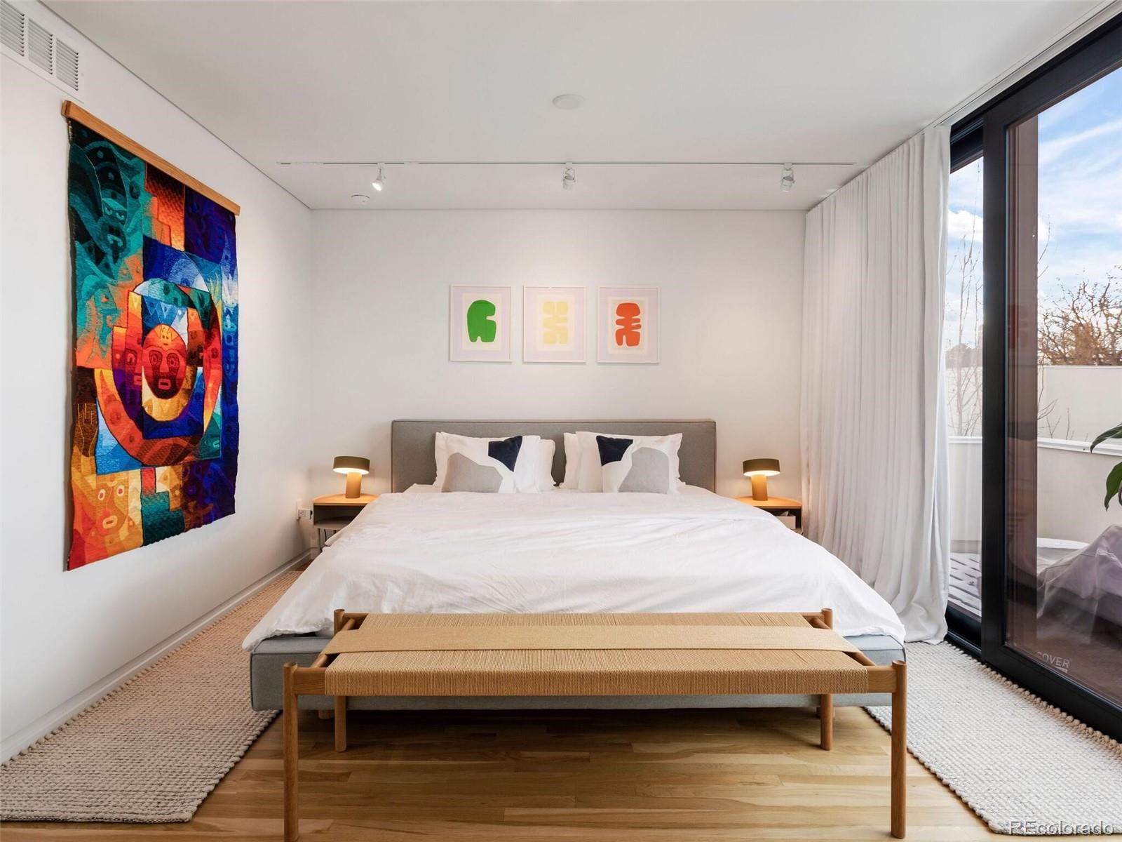 3115 N Humboldt Street