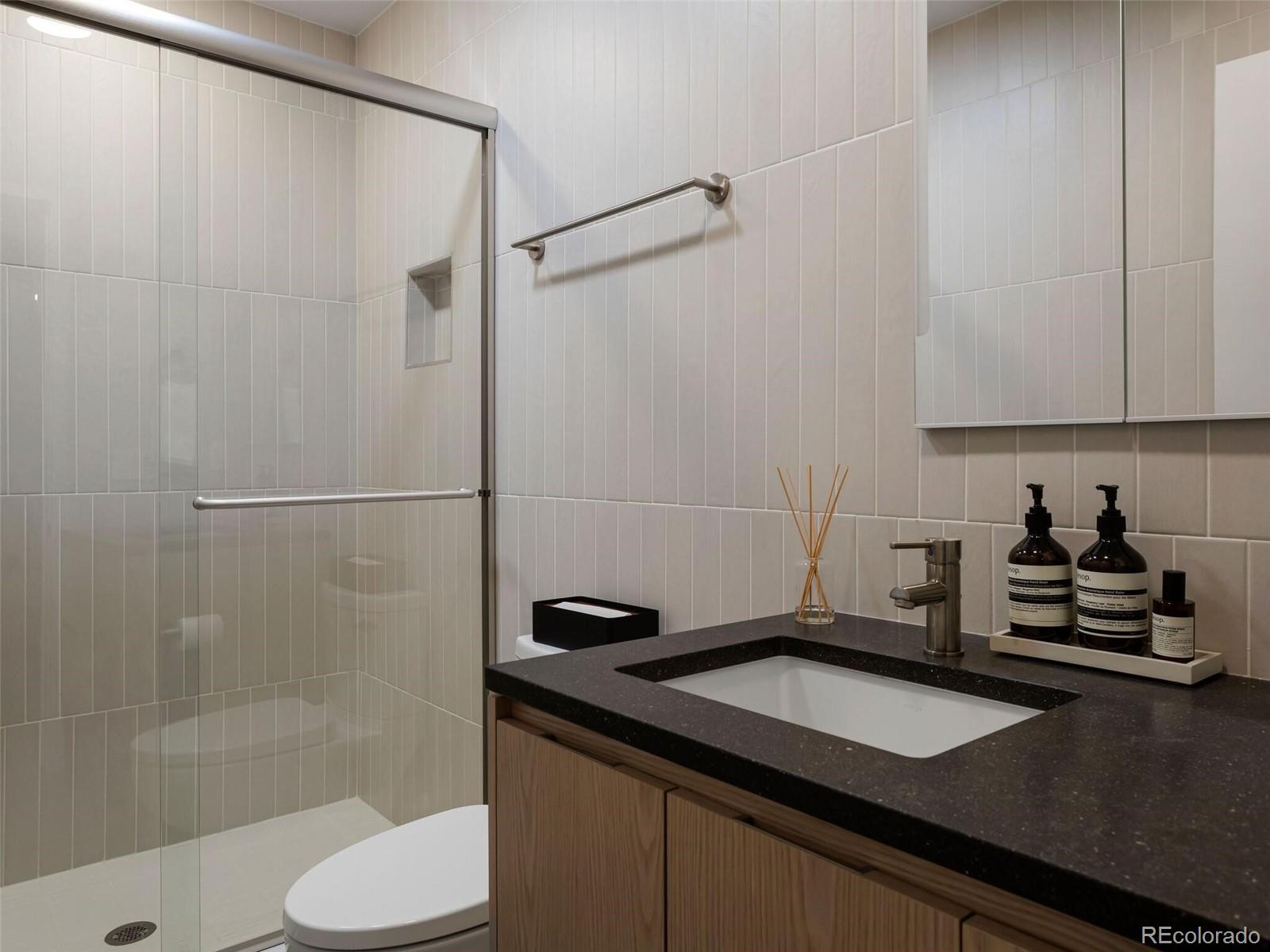 3115 N Humboldt Street