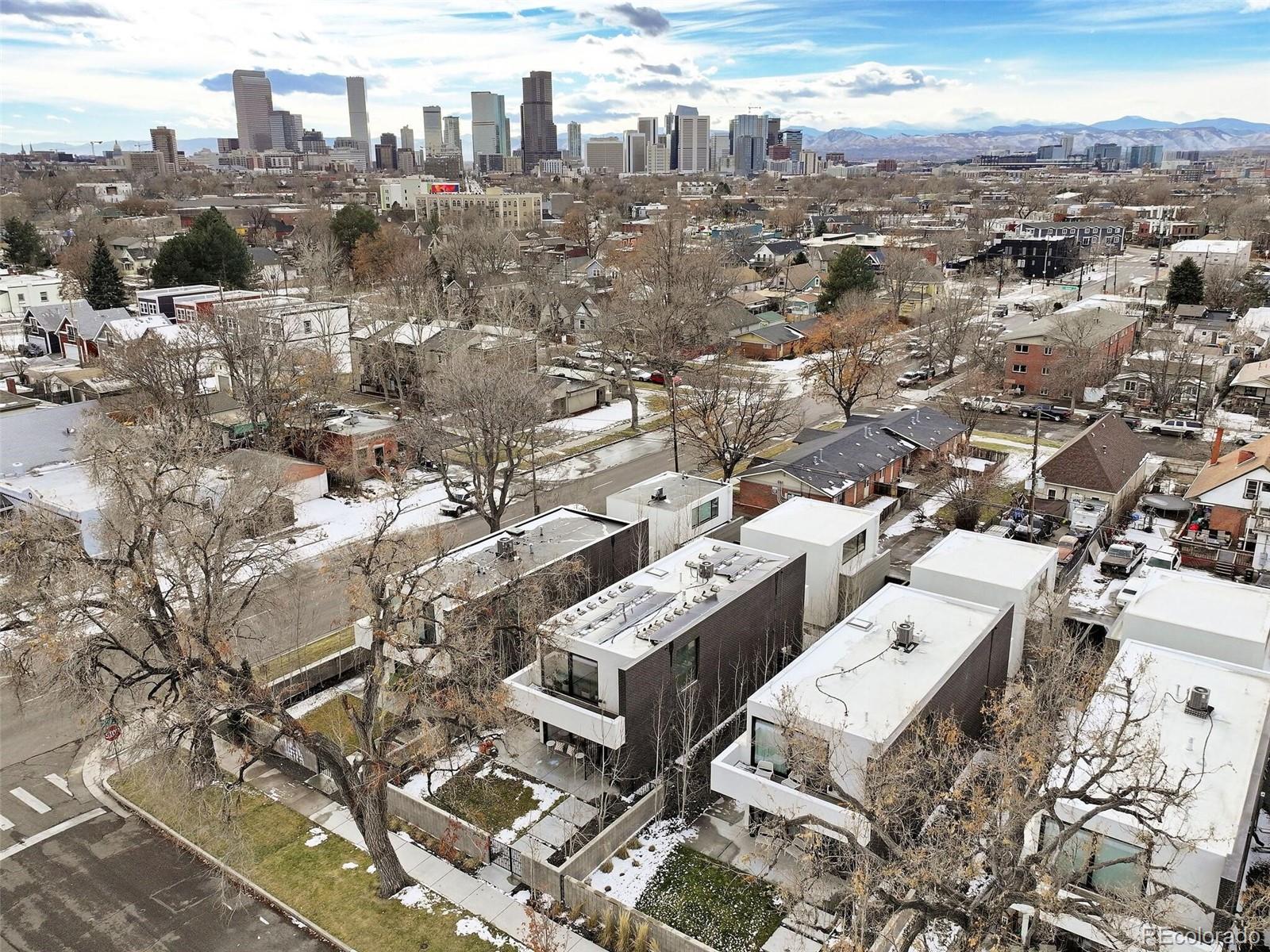 3115 N Humboldt Street