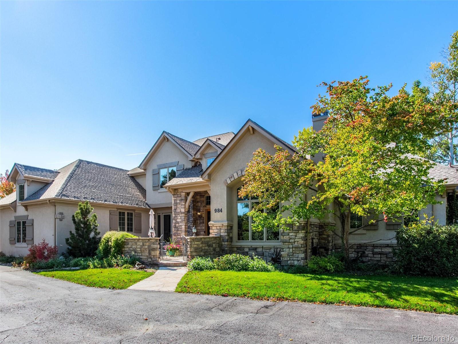 984 W Ridge Road