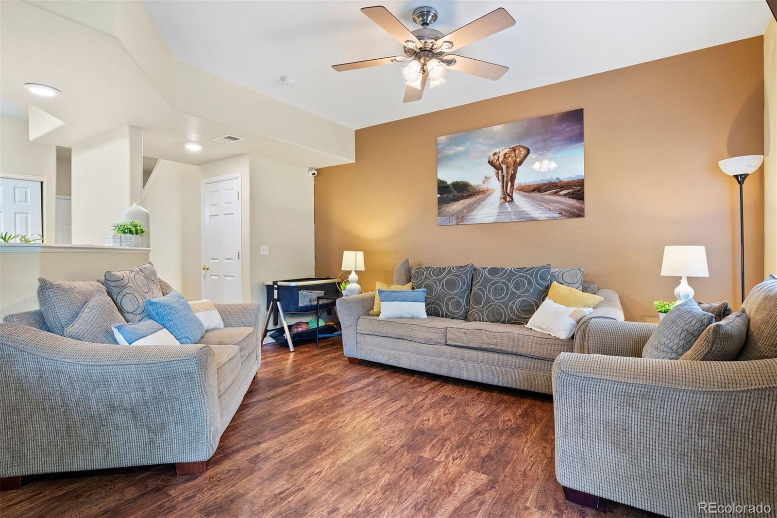 9138 Gale Boulevard Unit: 2