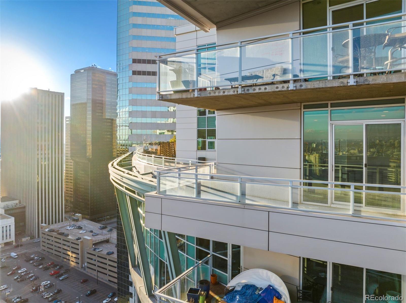 2001 Lincoln Street Unit: 2524