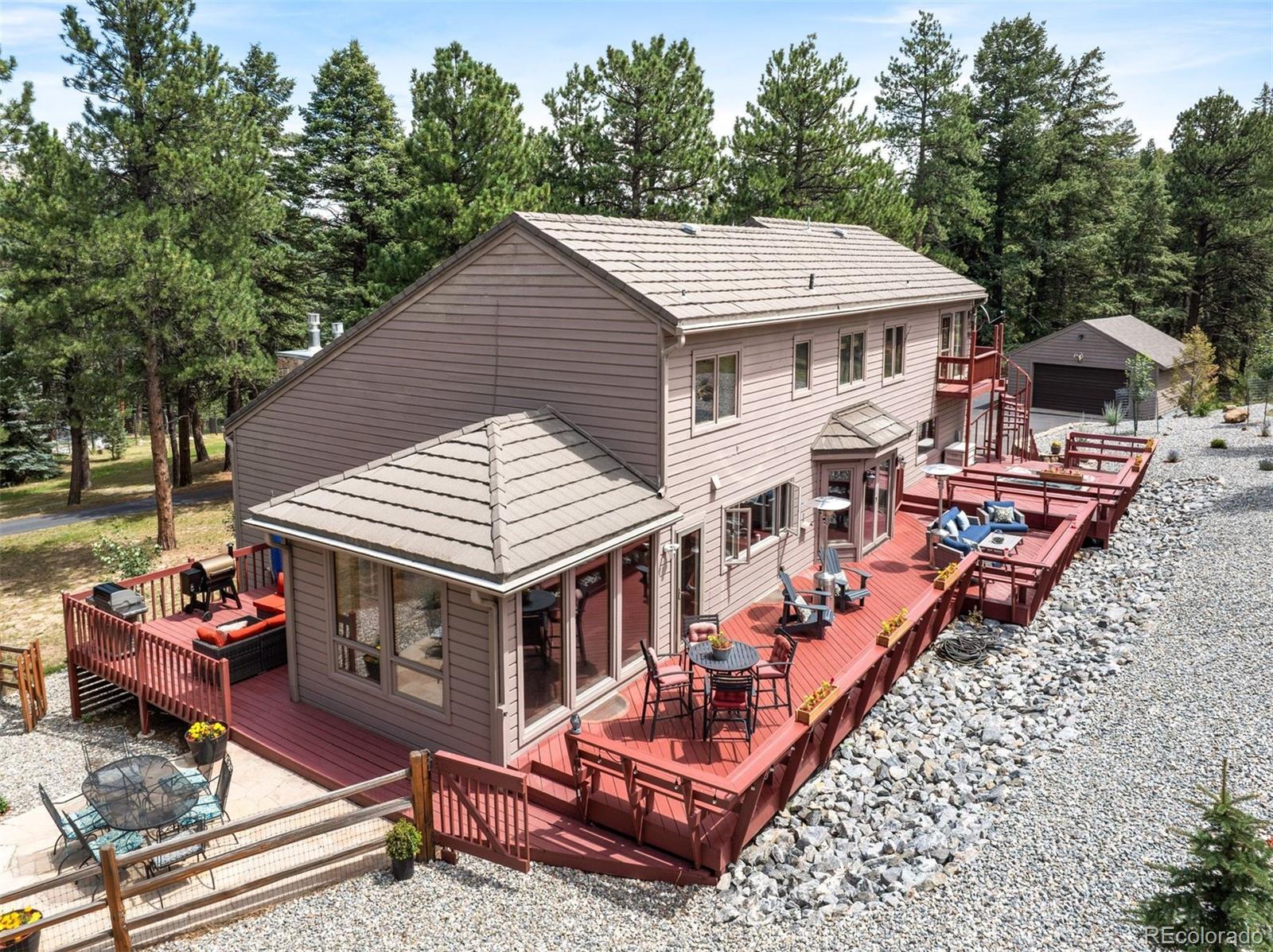 7576 Heartsease Way