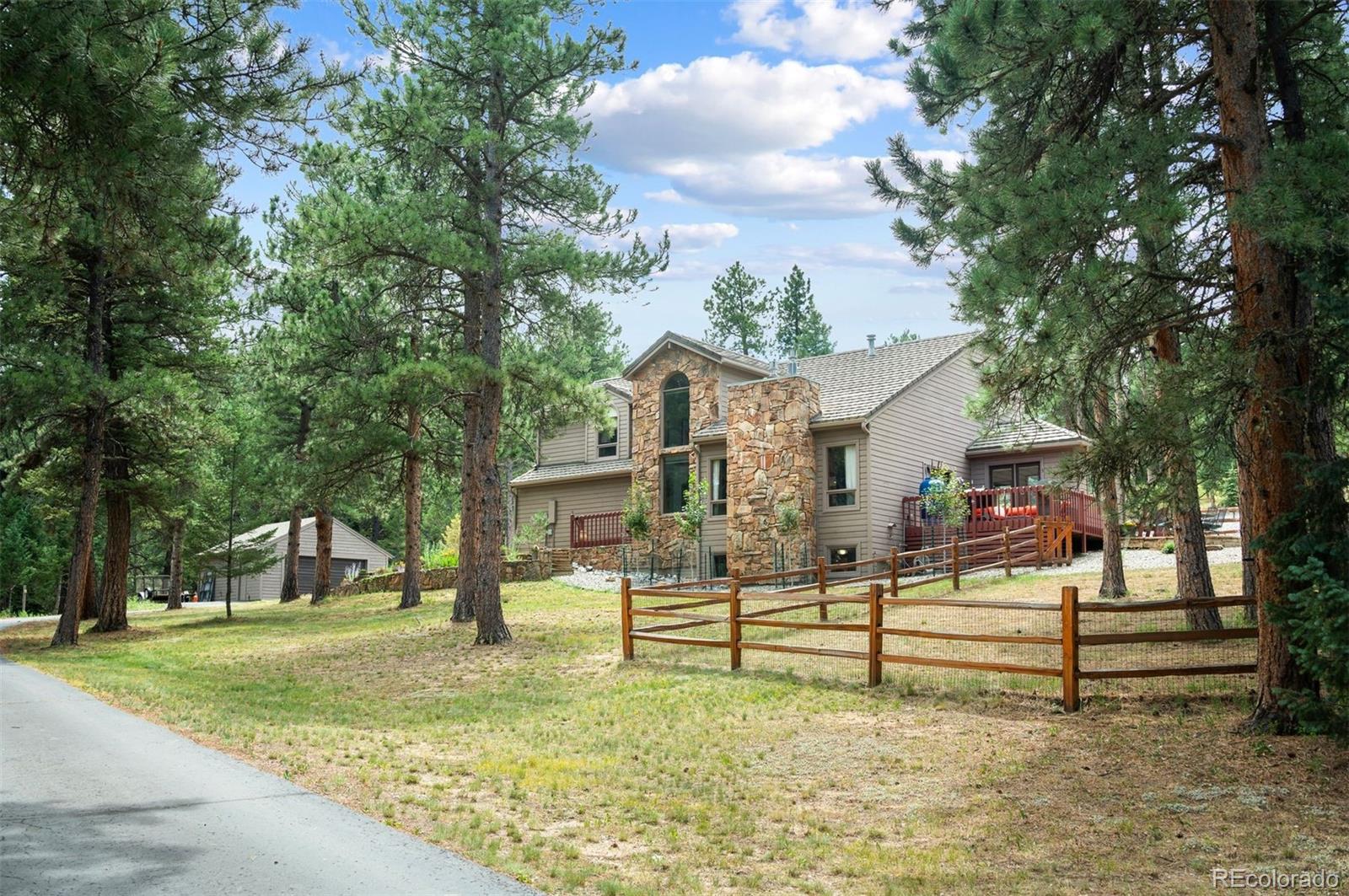 7576 Heartsease Way