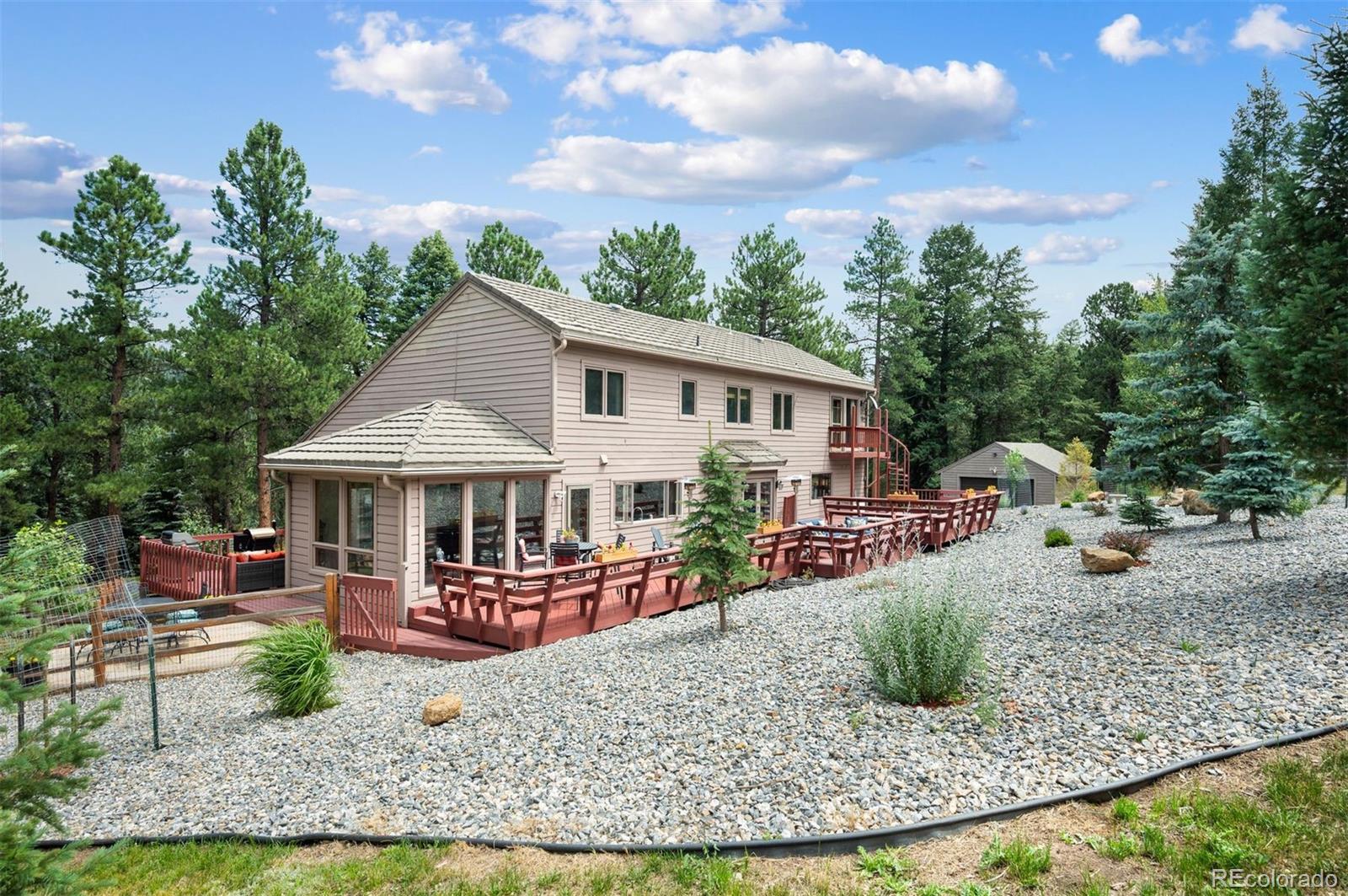 7576 Heartsease Way