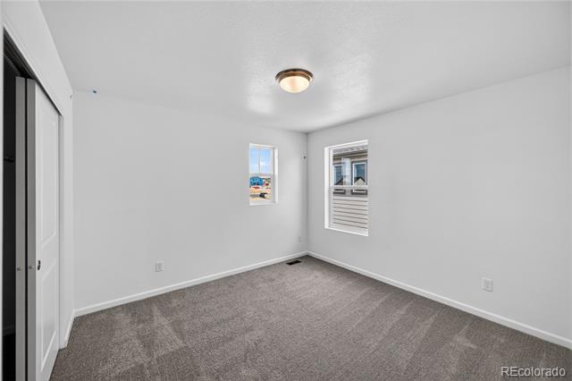28430 E 4th Place