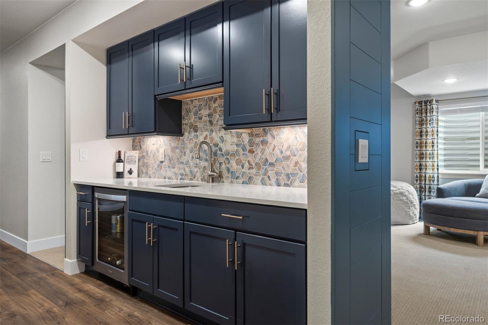 4616 Girardot Point