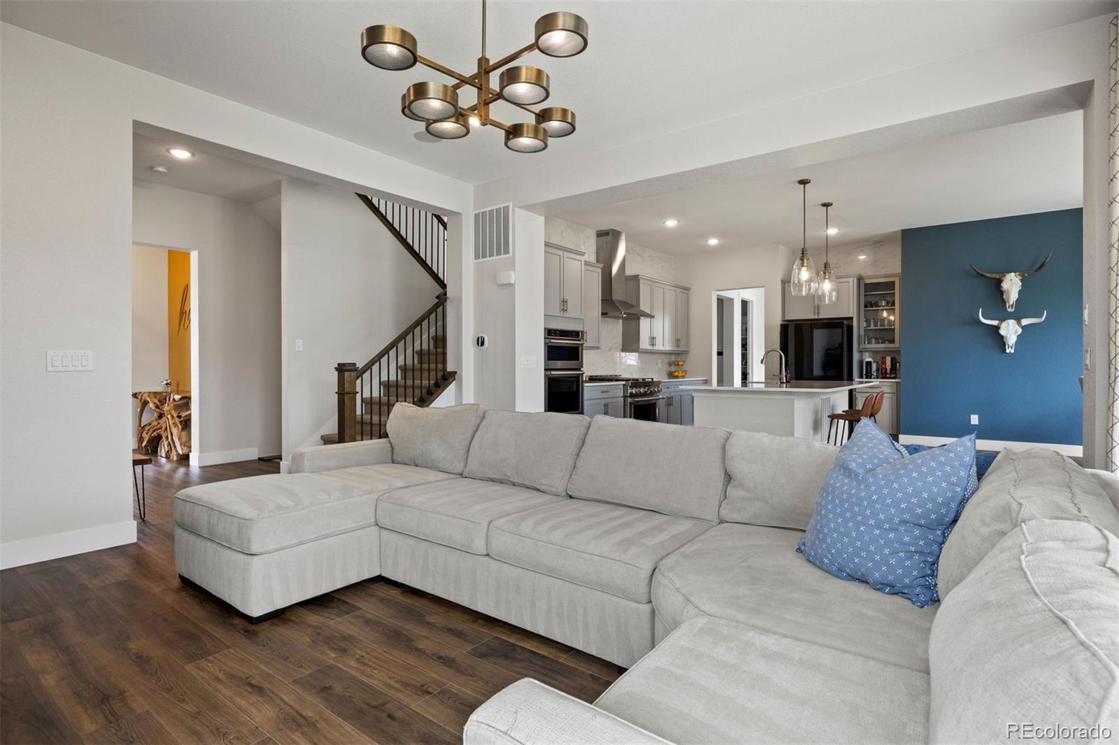 4616 Girardot Point
