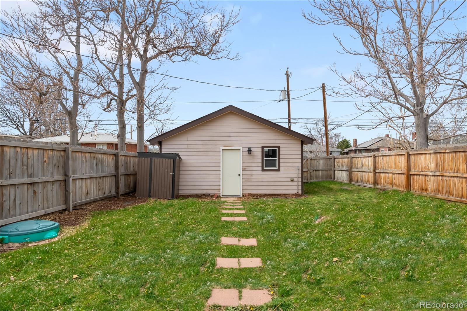 3123 N Elizabeth Street