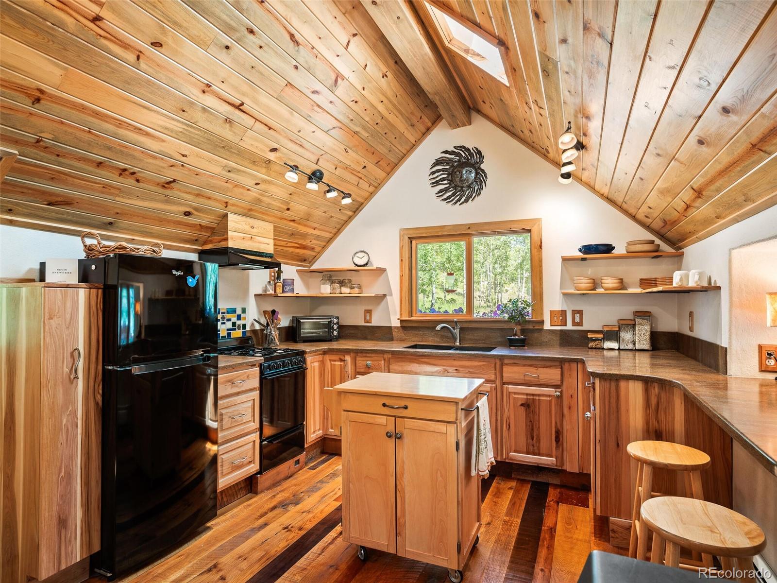 26 Cool Spring Drive