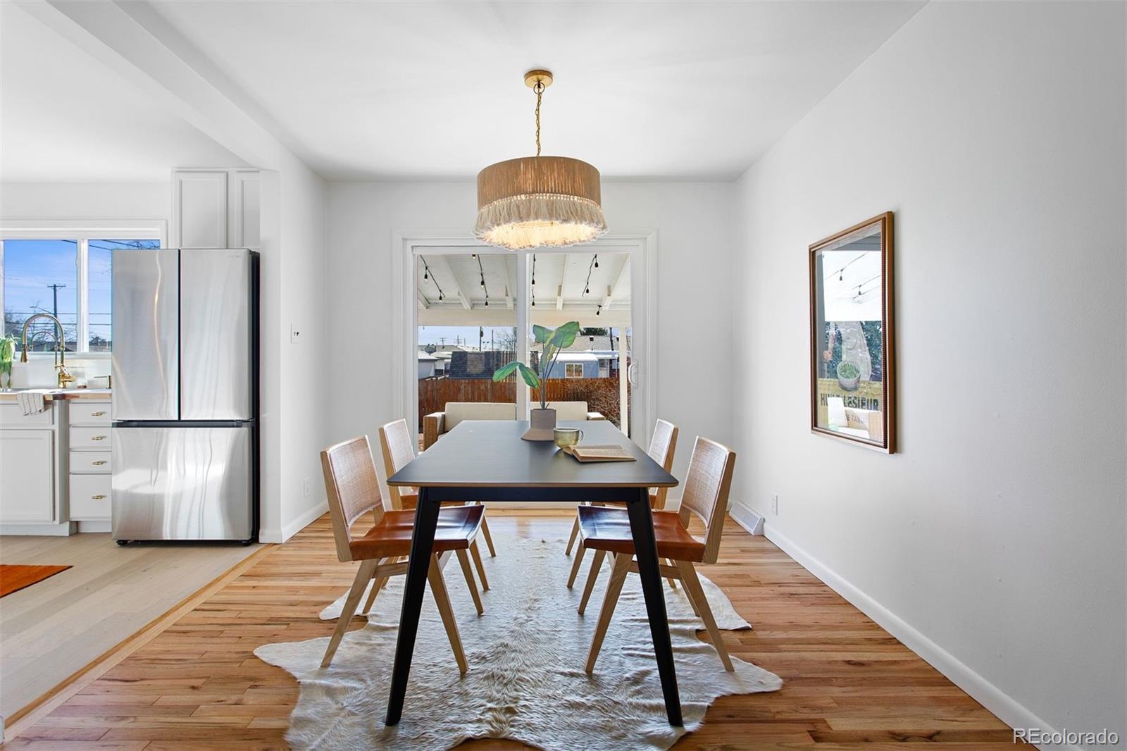 3036 W Monmouth Avenue