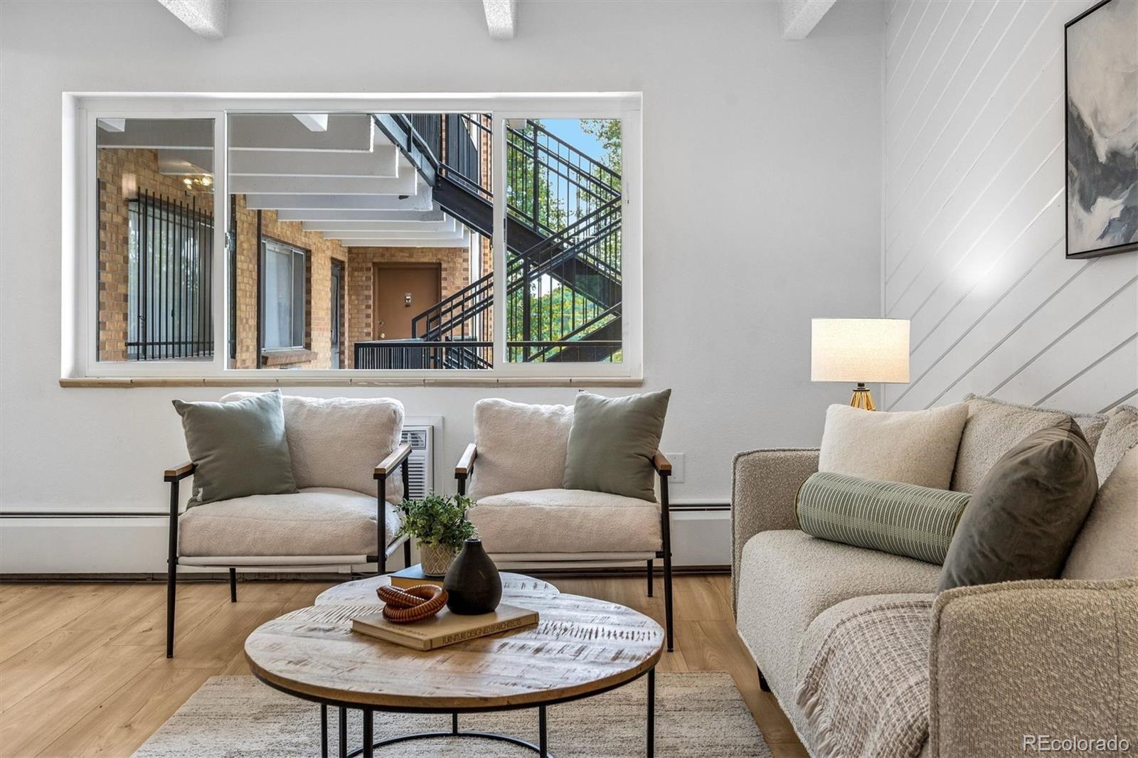 800 W Belleview Avenue Unit: 408