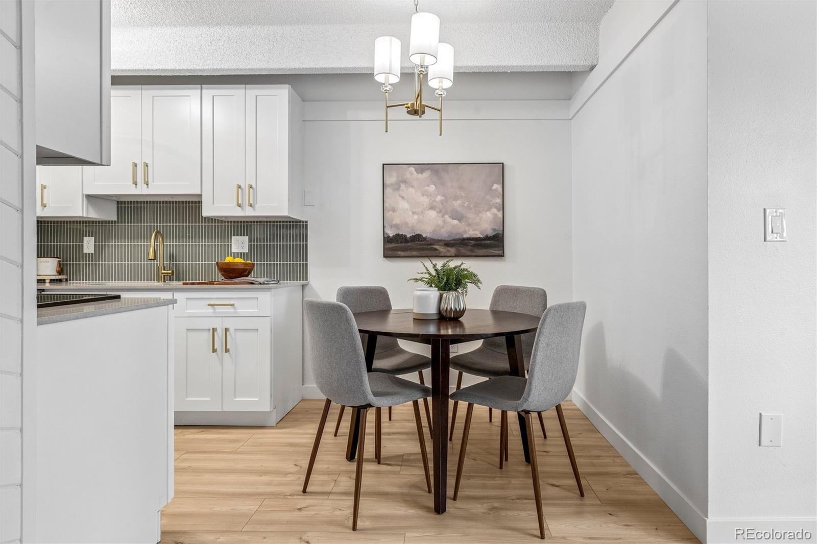 800 W Belleview Avenue Unit: 408