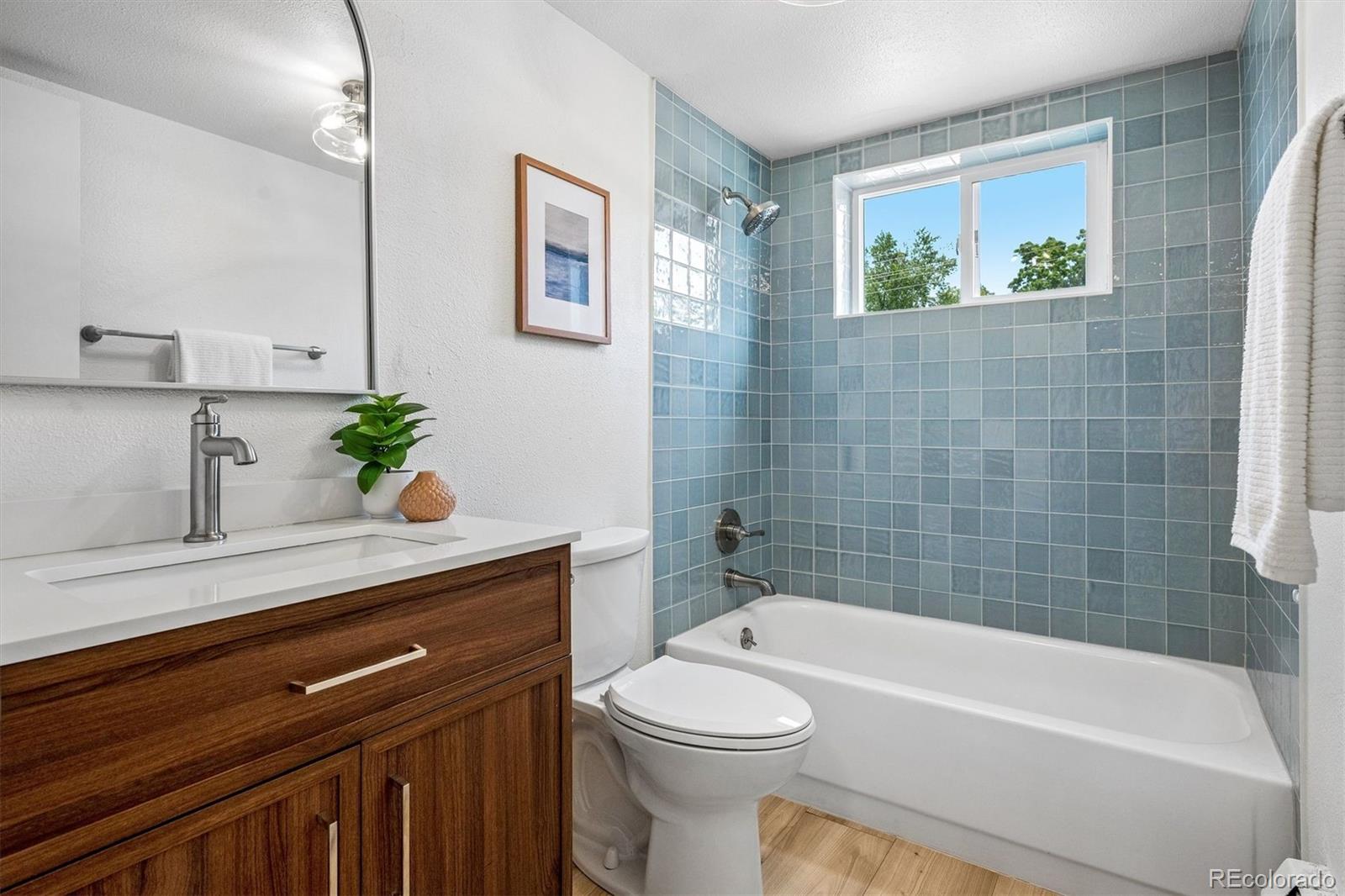 800 W Belleview Avenue Unit: 408