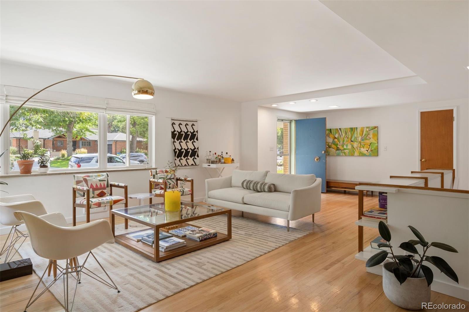 3435 E Virginia Avenue