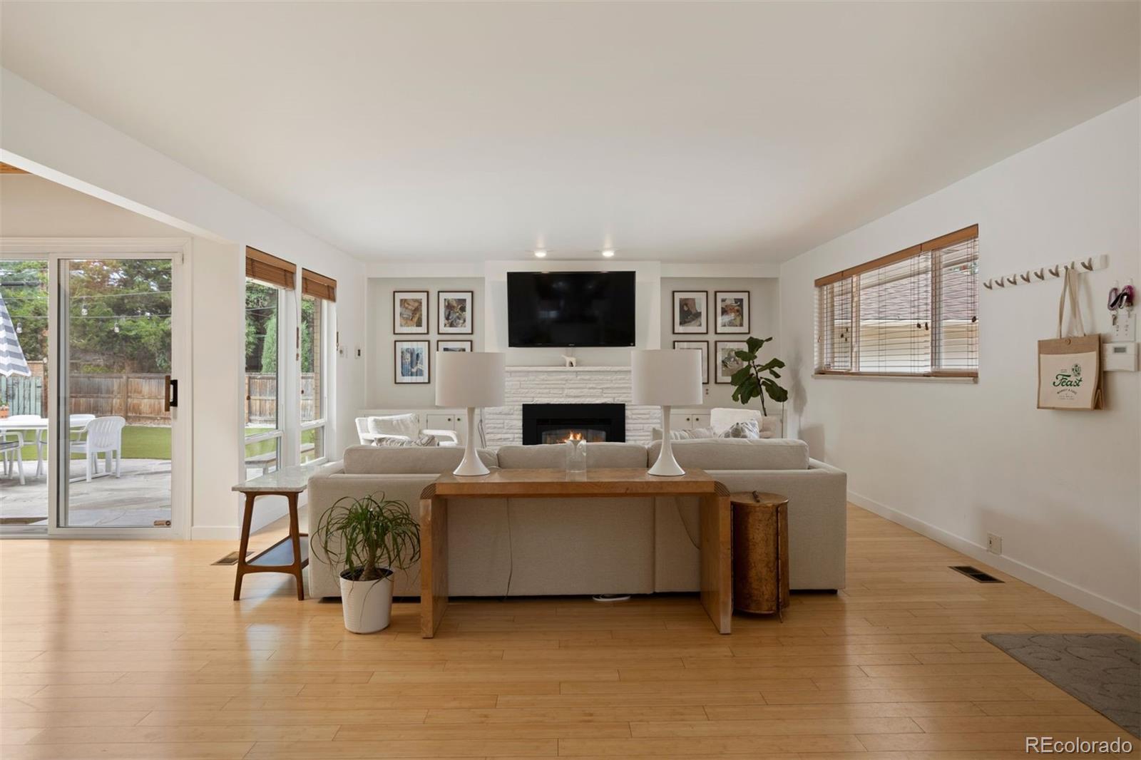 3435 E Virginia Avenue