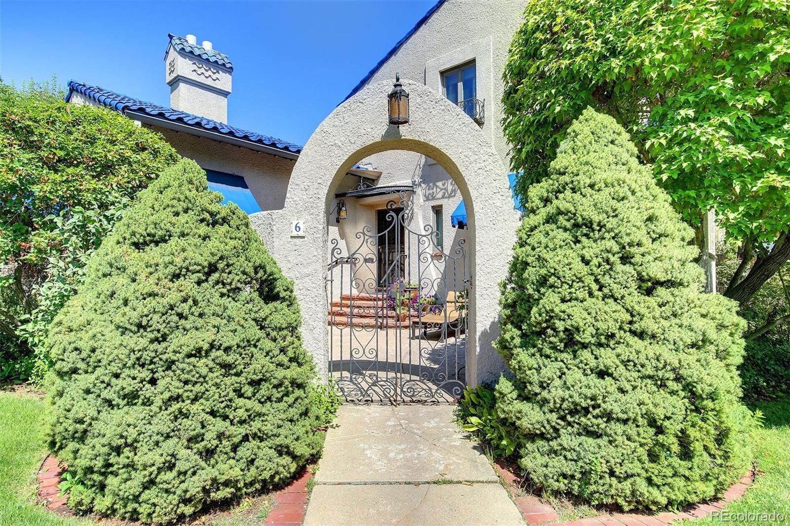 6 Ivy Lane