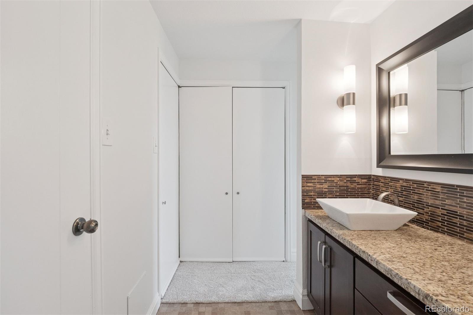 740 N Pearl Street Unit: 606