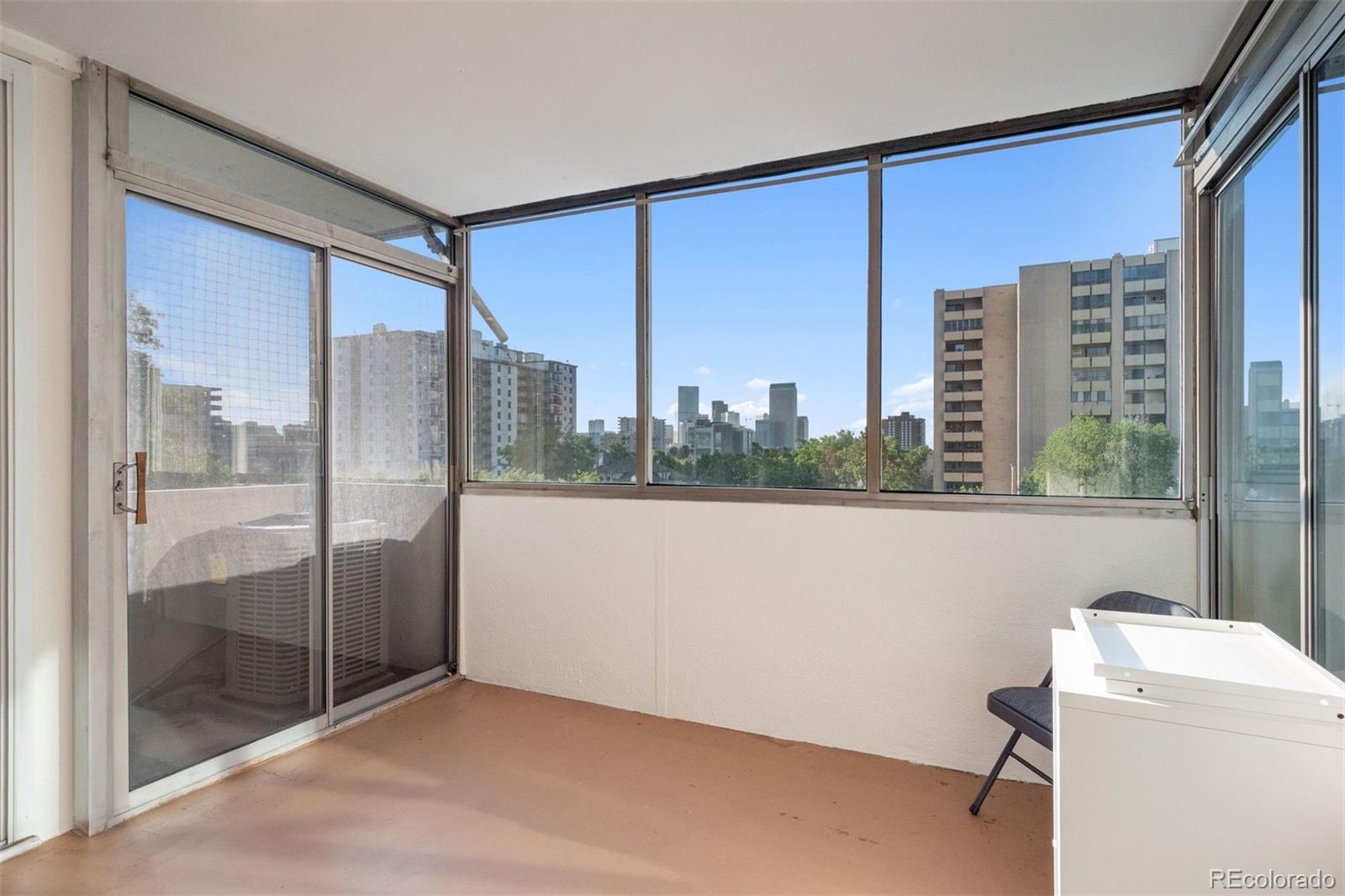 740 N Pearl Street Unit: 606