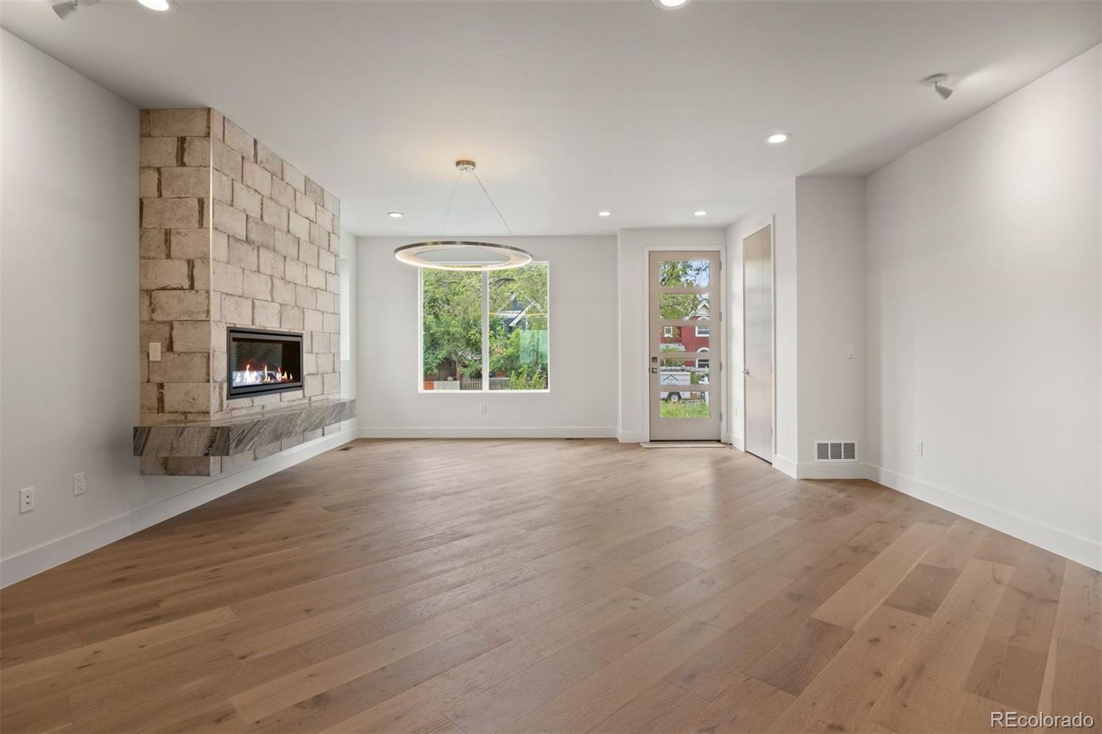 3153 W 26th Avenue Unit: L