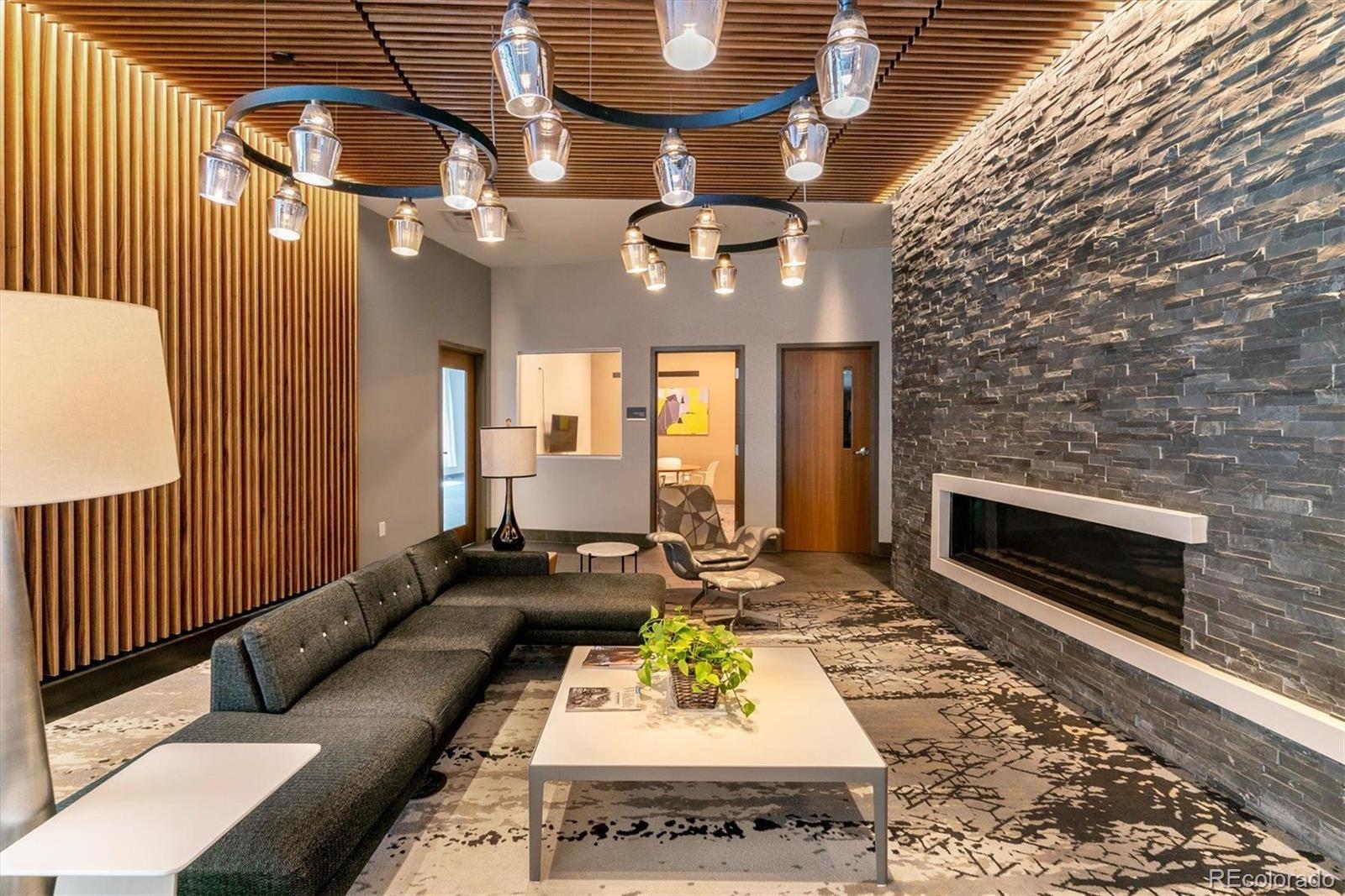 1777 Larimer Street Unit: 2210