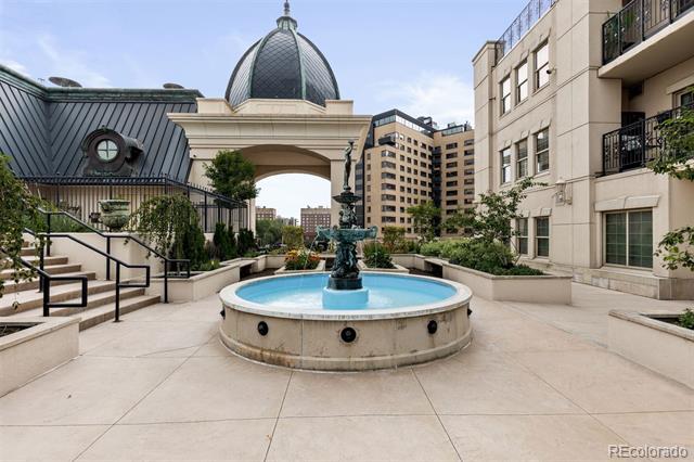 925 N Lincoln Street Unit: 4B