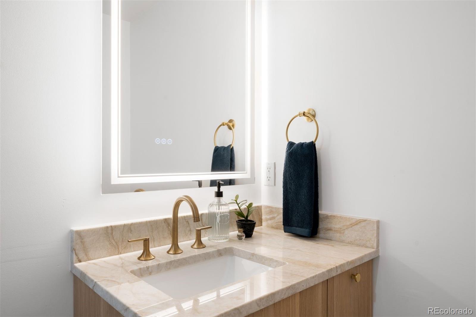 2917 Clermont Street