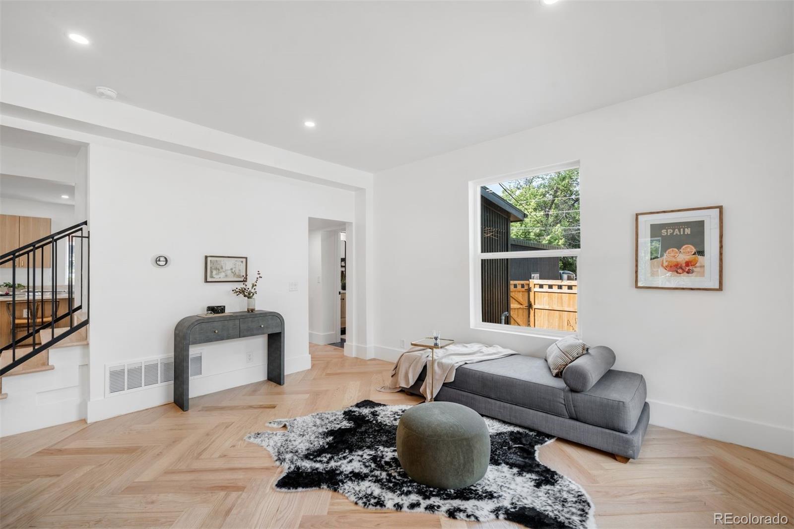 2917 Clermont Street