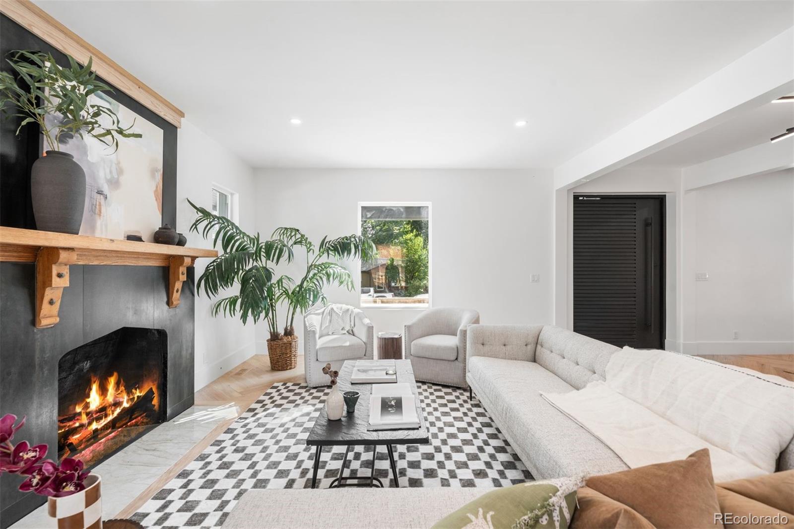 2917 Clermont Street