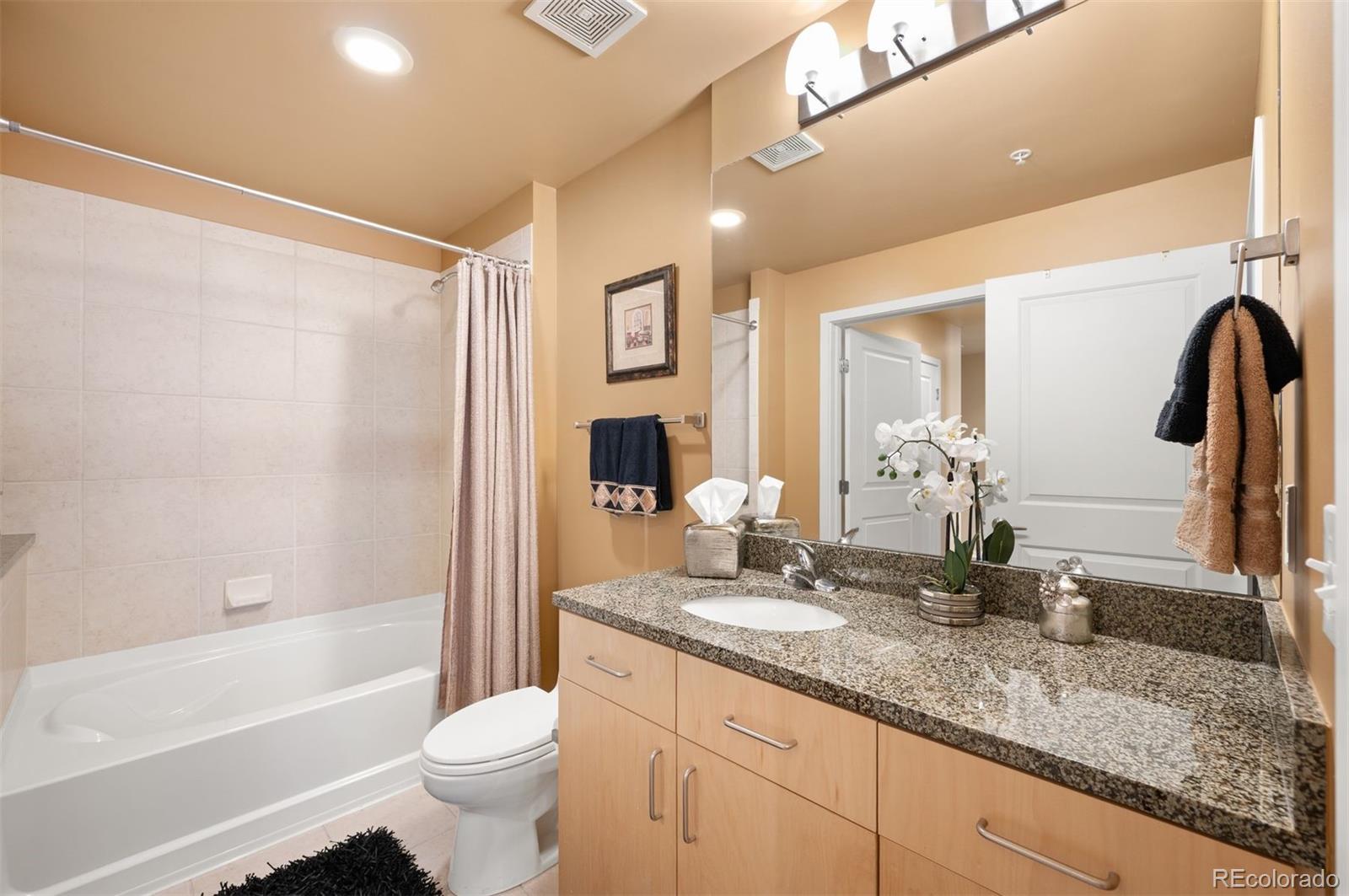 1700 Bassett Street Unit: 1518
