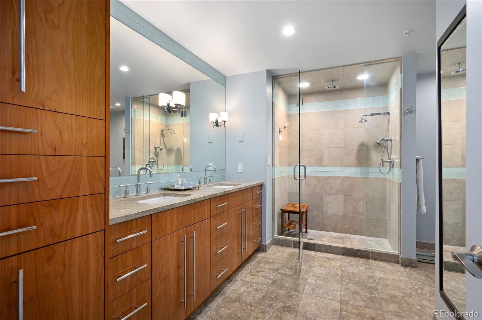 1411 Wynkoop Street Unit: 1003