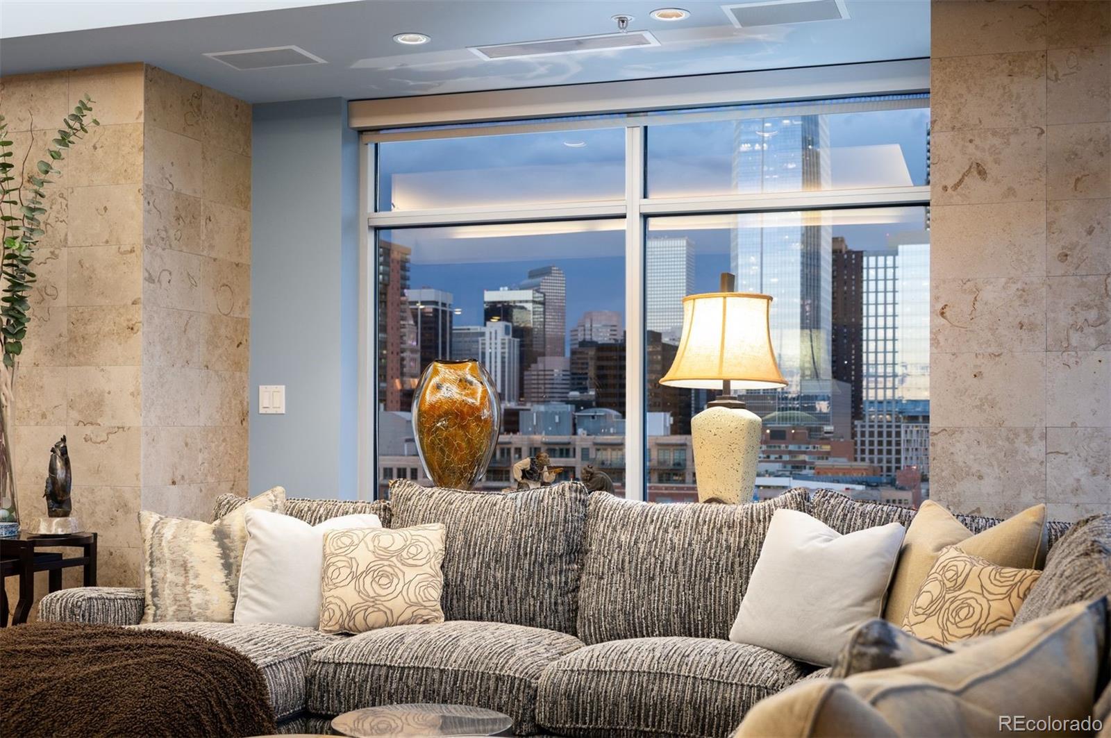1411 Wynkoop Street Unit: 1003