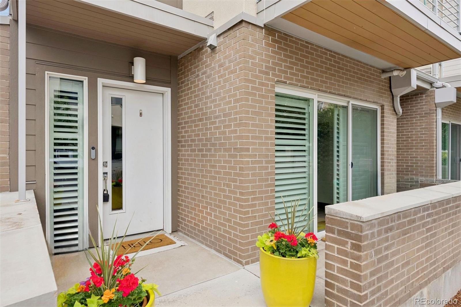 3855 E Cedar Avenue Unit: 206