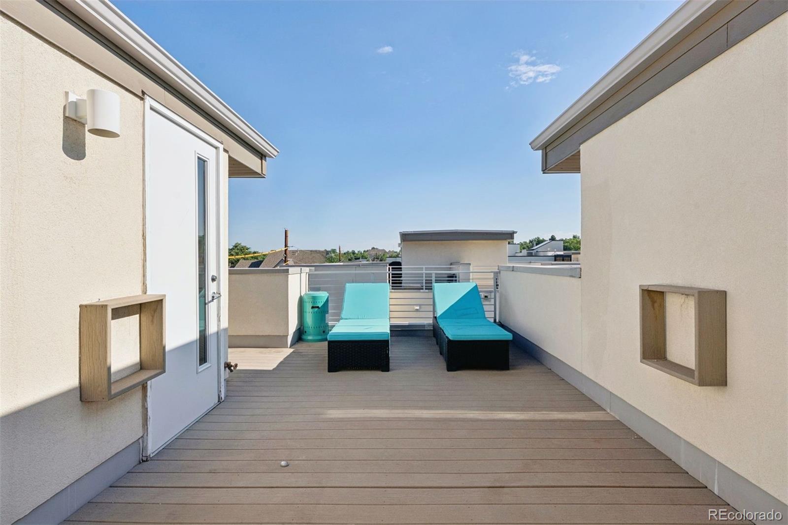 3855 E Cedar Avenue Unit: 206
