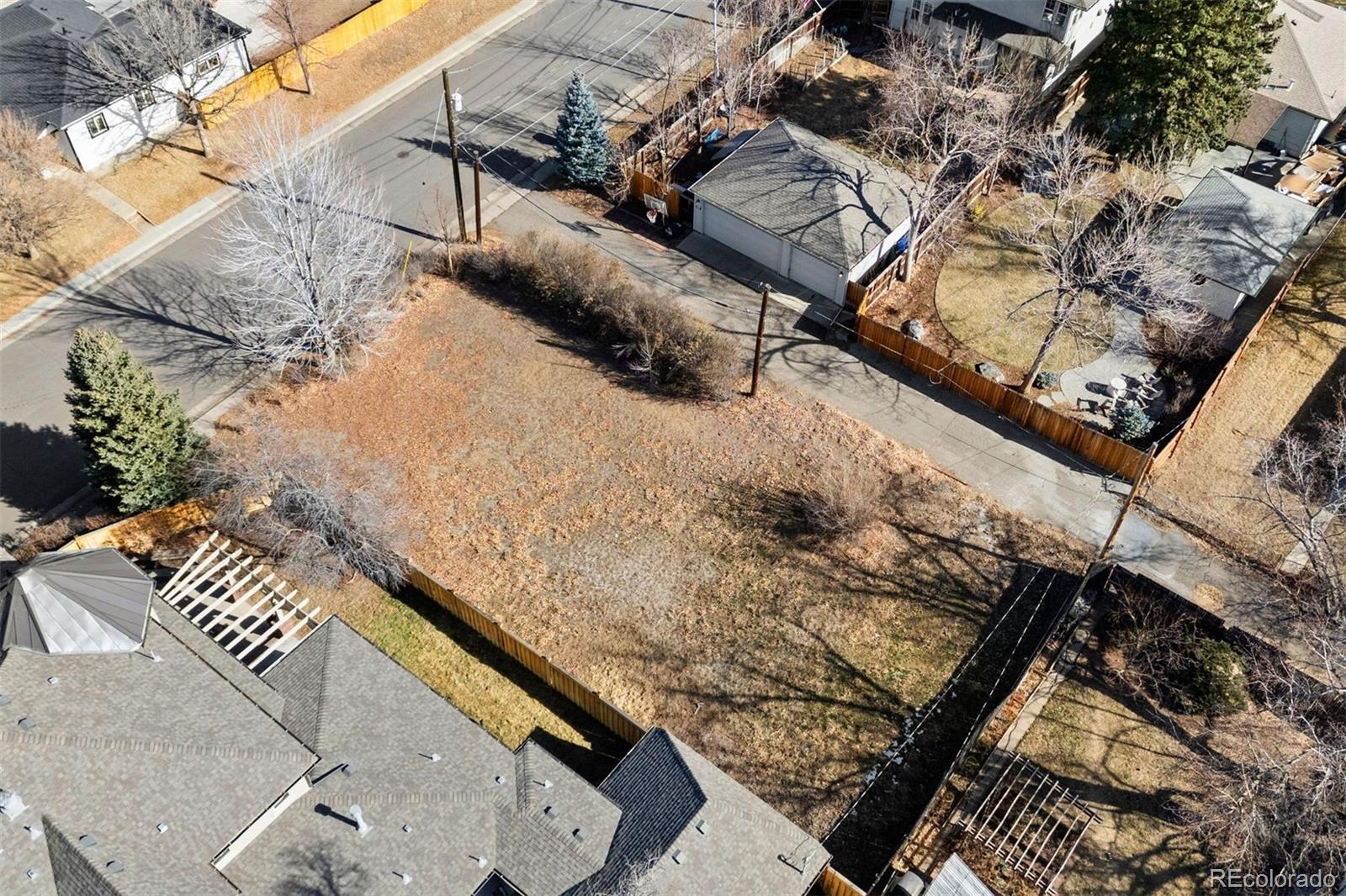 2722 E Mexico Avenue