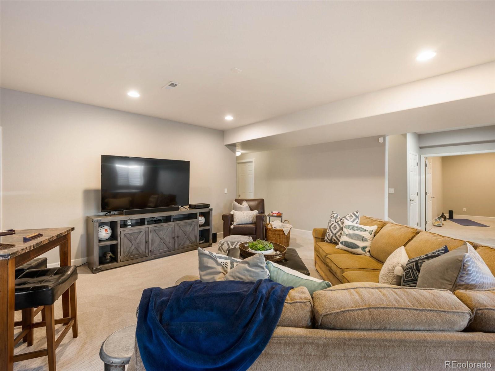 23633 E Briarwood Drive