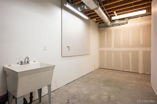 217 Spruce Street Unit: 101