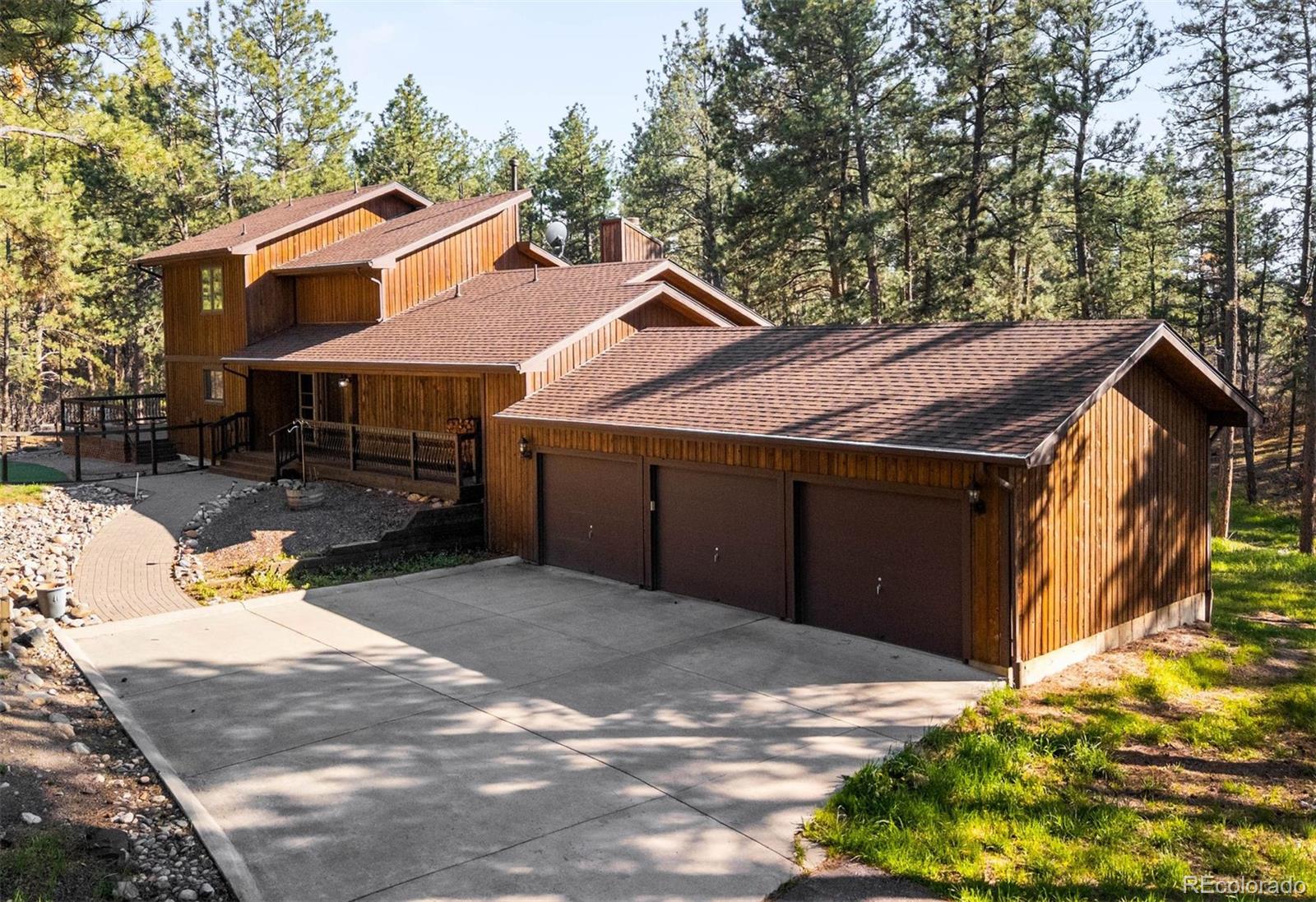 612 Nob Hill Trail