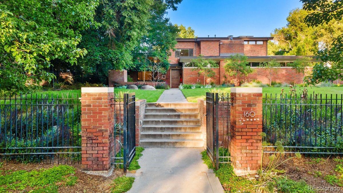 160 N Humboldt Street