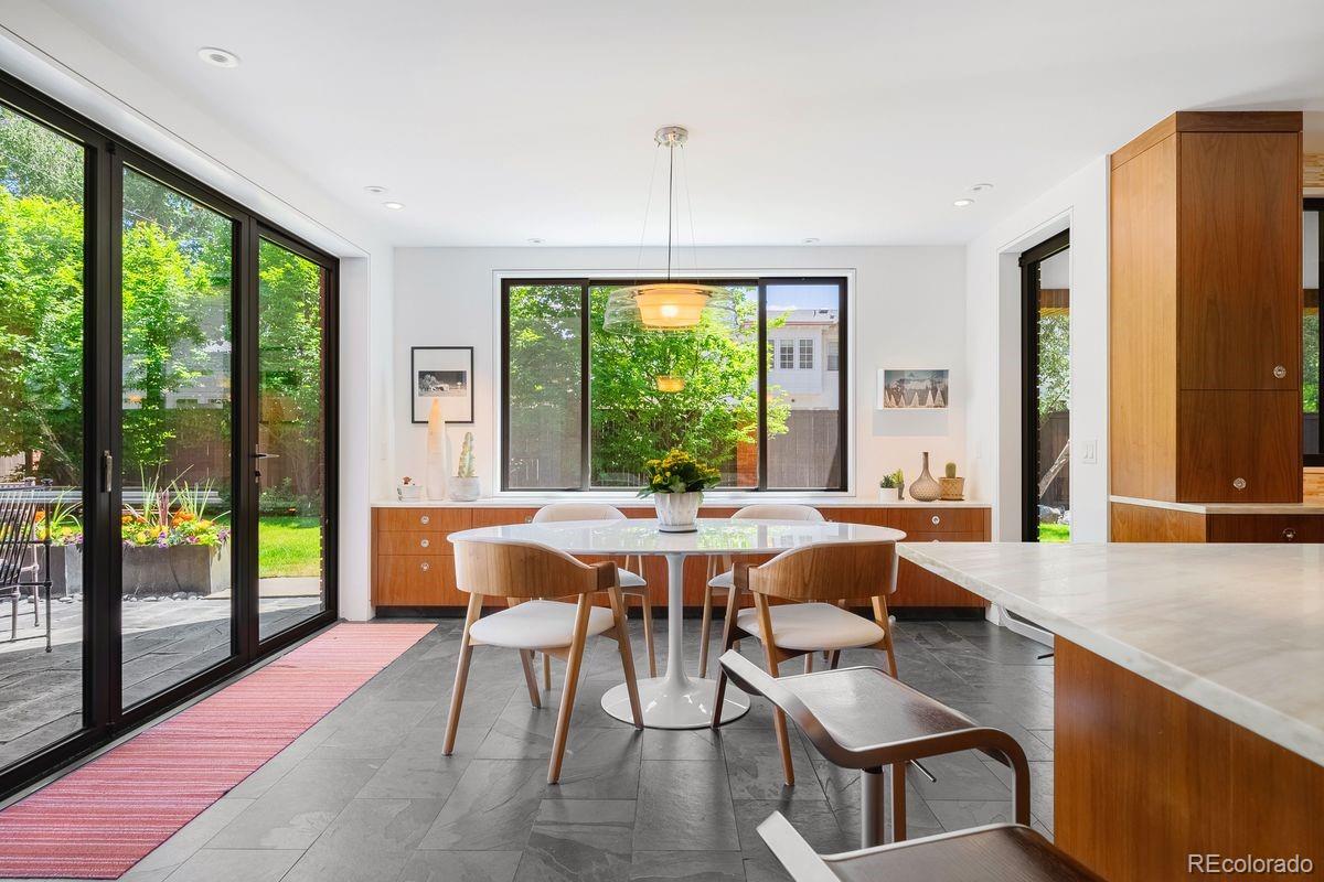 160 N Humboldt Street