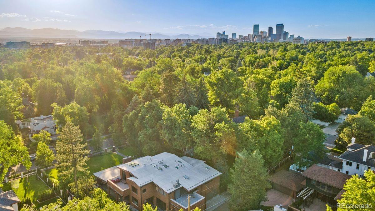 160 N Humboldt Street