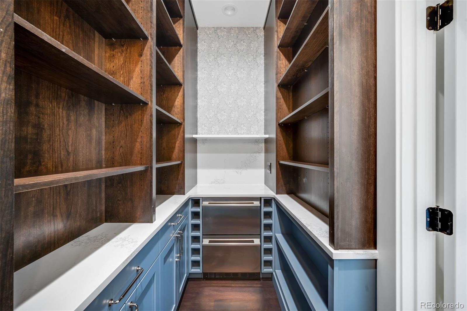 726 S Columbine Street