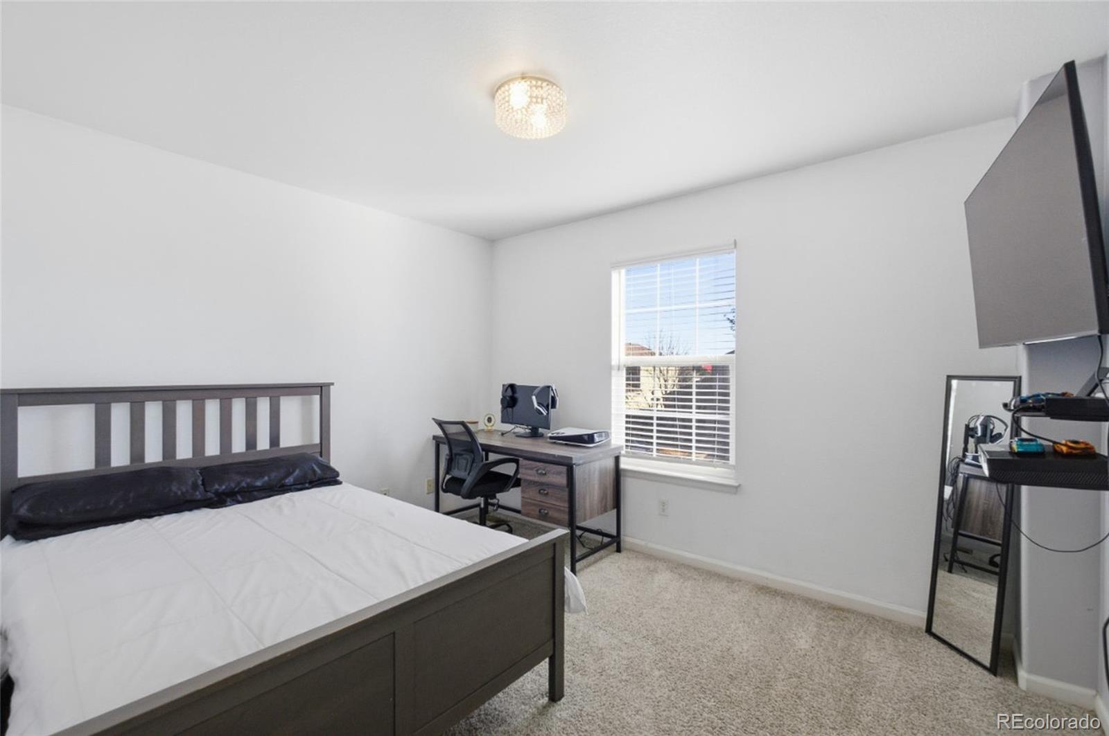 1157 Cardinal Circle