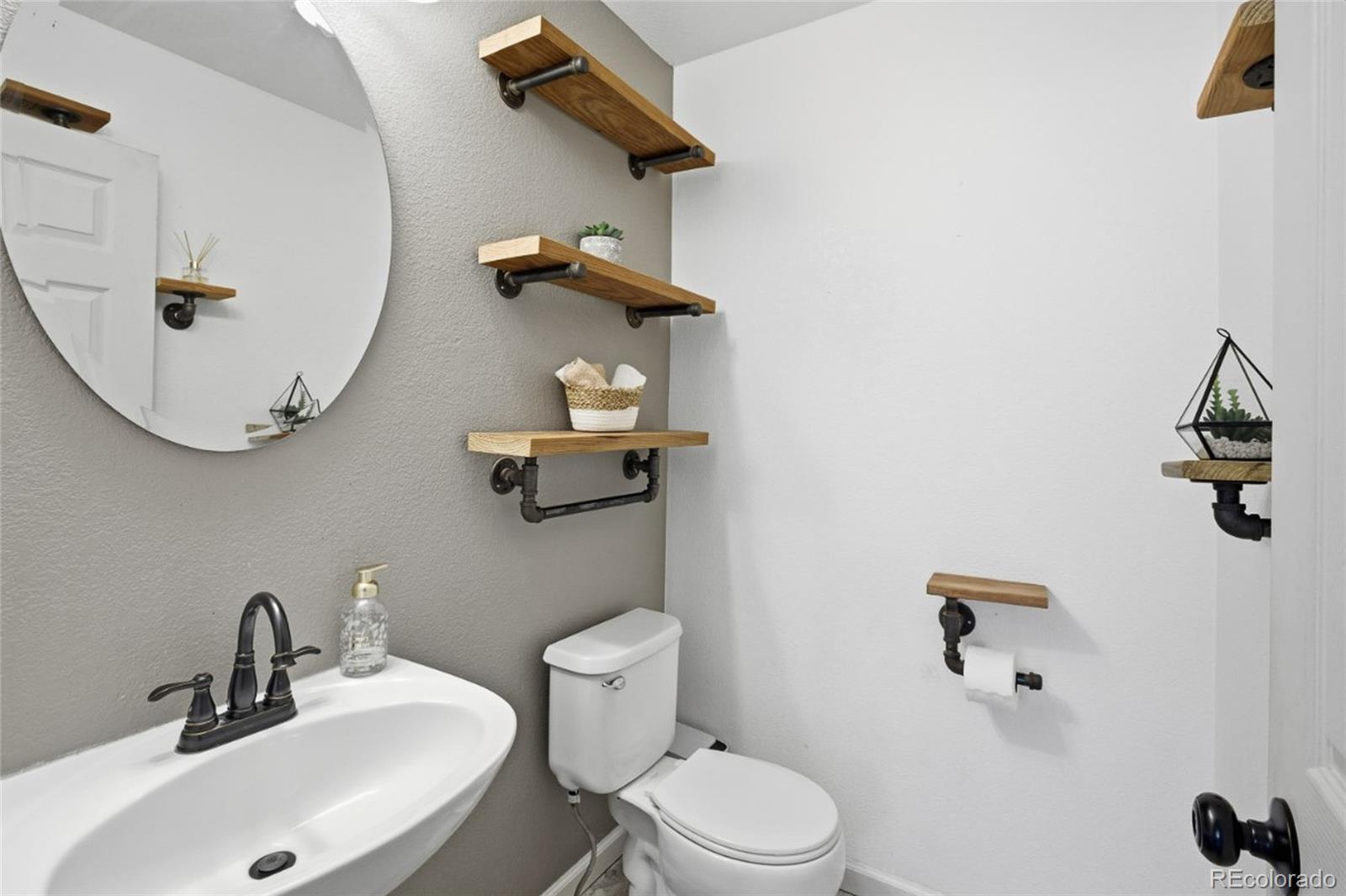 1157 Cardinal Circle