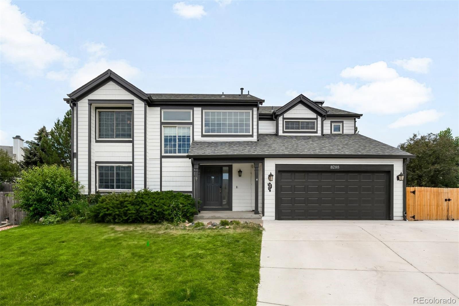 8288 W Chestnut Avenue