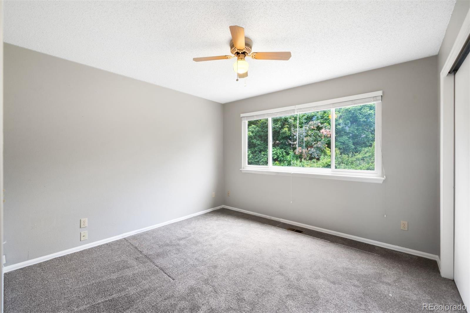 8288 W Chestnut Avenue