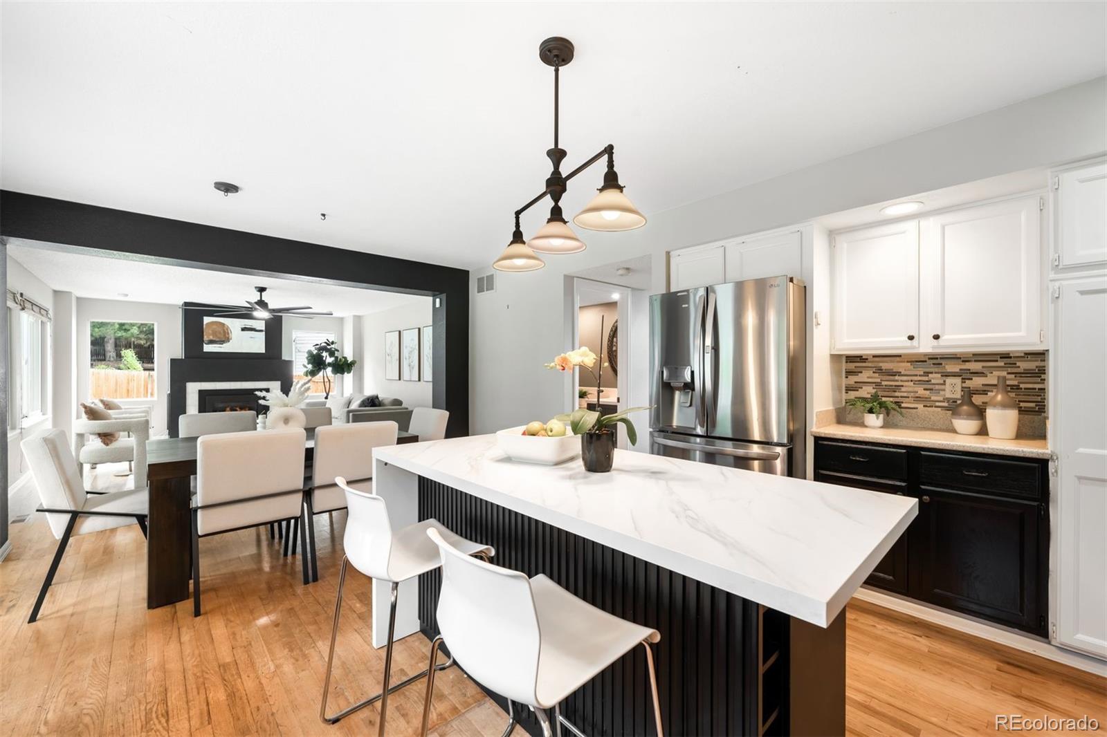 8288 W Chestnut Avenue