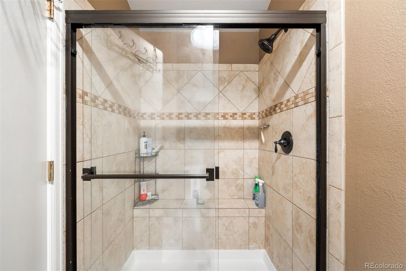 8288 W Chestnut Avenue